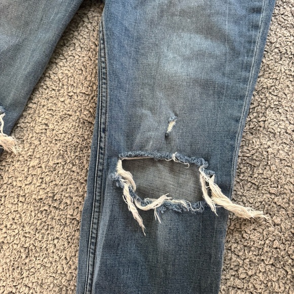 Abercrombie & Fitch Distressed Ankle Straight High Rise Jeans - Picture 4 of 8